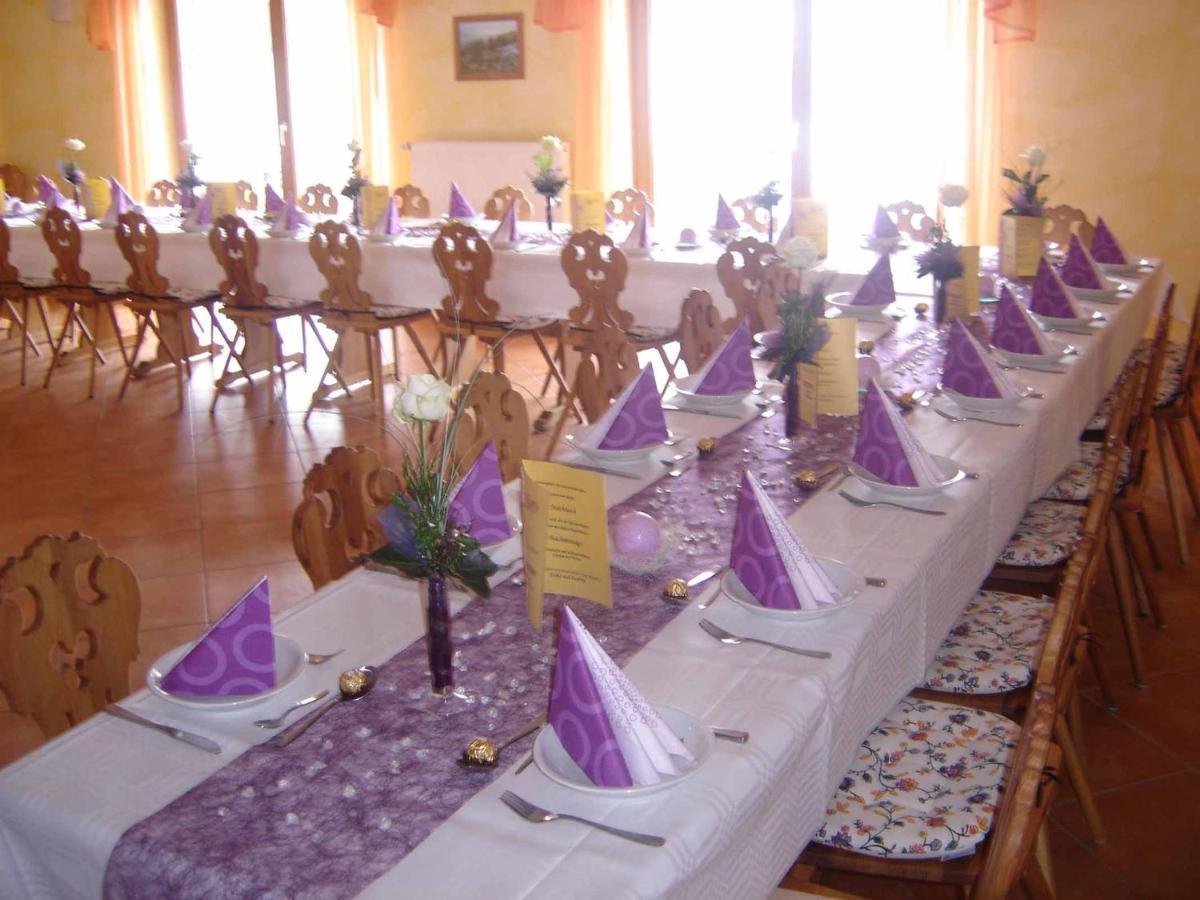 Rhoener Landhotel Haus Zur Wasserkuppe Ehrenberg  外观 照片